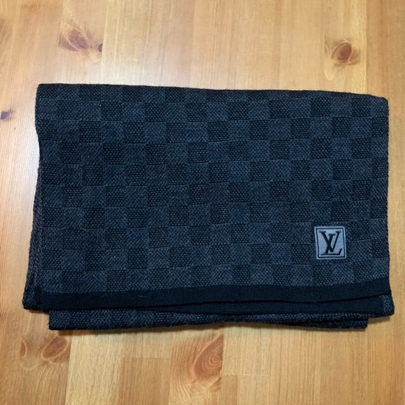 Louis Vuitton Other - Louis Vuitton Scarf